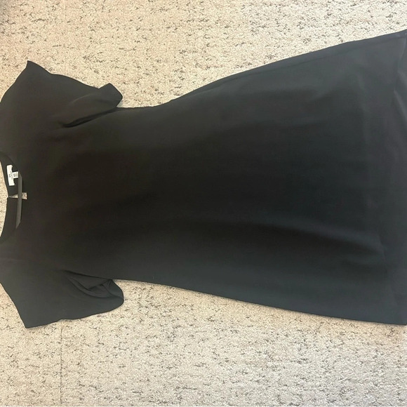 Halston black silk dress size M excellent condition flutter sleeves great dress - Picture 6 of 10